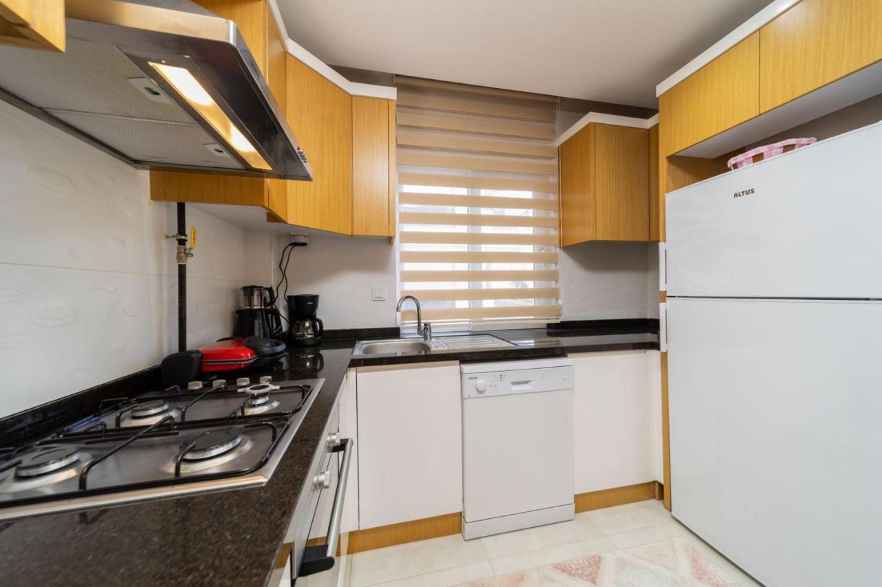 Convenient Flat With Balcony In Konyaalti Apartament Antalya